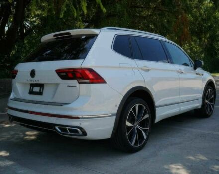 Белый Фольксваген Тигуан, объемом двигателя 2 л и пробегом 21 тыс. км за 21200 $, фото 6 на Automoto.ua