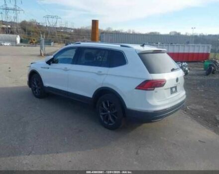 Белый Фольксваген Тигуан, объемом двигателя 2 л и пробегом 84 тыс. км за 6500 $, фото 2 на Automoto.ua