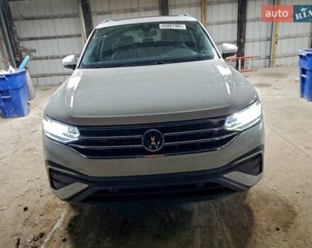 Белый Фольксваген Тигуан, объемом двигателя 1.98 л и пробегом 99 тыс. км за 7500 $, фото 4 на Automoto.ua