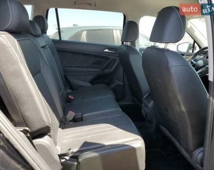 Білий Фольксваген Тігуан, об'ємом двигуна 2 л та пробігом 25 тис. км за 7500 $, фото 10 на Automoto.ua