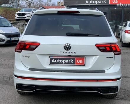 Белый Фольксваген Тигуан, объемом двигателя 2 л и пробегом 45 тыс. км за 28290 $, фото 5 на Automoto.ua