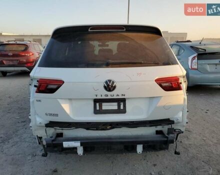 Белый Фольксваген Тигуан, объемом двигателя 2 л и пробегом 31 тыс. км за 7000 $, фото 5 на Automoto.ua