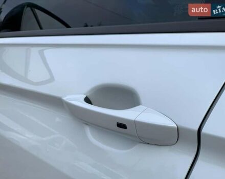 Белый Фольксваген Тигуан, объемом двигателя 2 л и пробегом 45 тыс. км за 28290 $, фото 13 на Automoto.ua