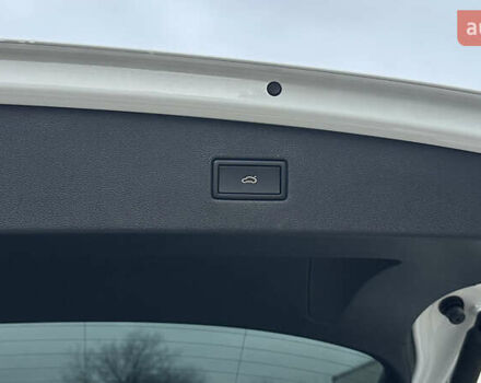 Білий Фольксваген Тігуан, об'ємом двигуна 1.98 л та пробігом 43 тис. км за 27800 $, фото 41 на Automoto.ua