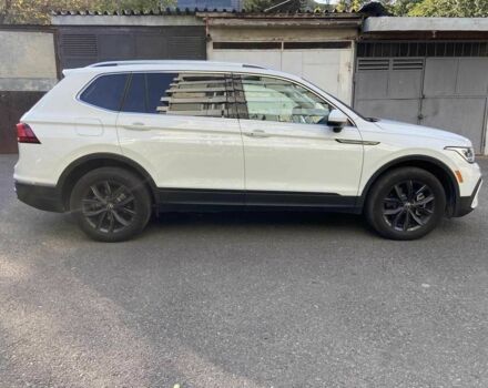 Белый Фольксваген Тигуан, объемом двигателя 2 л и пробегом 31 тыс. км за 16700 $, фото 7 на Automoto.ua