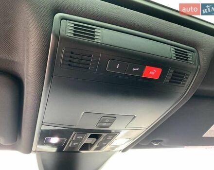 Белый Фольксваген Тигуан, объемом двигателя 2 л и пробегом 45 тыс. км за 28290 $, фото 38 на Automoto.ua