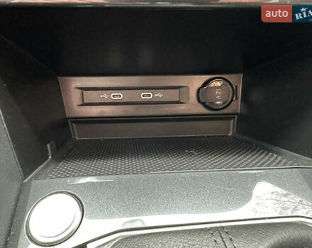 Белый Фольксваген Тигуан, объемом двигателя 1.98 л и пробегом 12 тыс. км за 39000 $, фото 21 на Automoto.ua