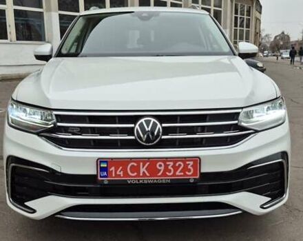 Білий Фольксваген Тігуан, об'ємом двигуна 2.01 л та пробігом 15 тис. км за 27700 $, фото 17 на Automoto.ua