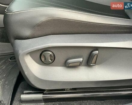 Белый Фольксваген Тигуан, объемом двигателя 2 л и пробегом 45 тыс. км за 28290 $, фото 24 на Automoto.ua