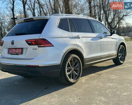 Белый Фольксваген Тигуан, объемом двигателя 1.98 л и пробегом 48 тыс. км за 25900 $, фото 14 на Automoto.ua