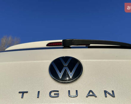 Белый Фольксваген Тигуан, объемом двигателя 1.98 л и пробегом 48 тыс. км за 25900 $, фото 19 на Automoto.ua