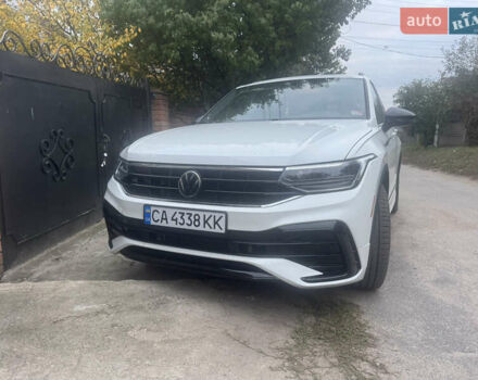 Белый Фольксваген Тигуан, объемом двигателя 1.98 л и пробегом 34 тыс. км за 35300 $, фото 1 на Automoto.ua