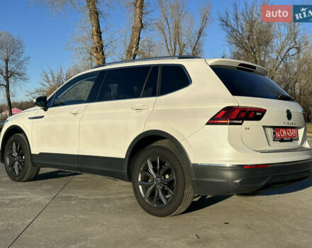 Белый Фольксваген Тигуан, объемом двигателя 1.98 л и пробегом 48 тыс. км за 25900 $, фото 11 на Automoto.ua