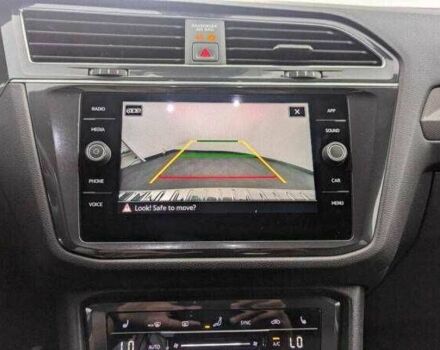 Белый Фольксваген Тигуан, объемом двигателя 2 л и пробегом 9 тыс. км за 8600 $, фото 11 на Automoto.ua