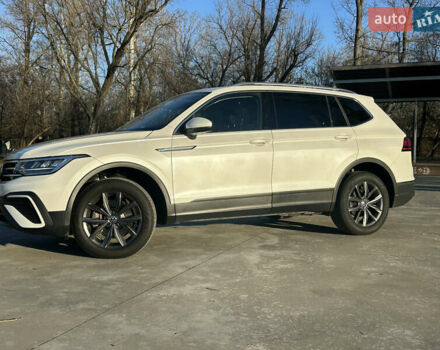 Белый Фольксваген Тигуан, объемом двигателя 1.98 л и пробегом 48 тыс. км за 25900 $, фото 10 на Automoto.ua