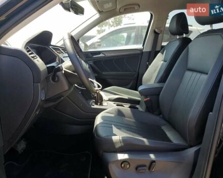 Білий Фольксваген Тігуан, об'ємом двигуна 2 л та пробігом 25 тис. км за 7500 $, фото 6 на Automoto.ua