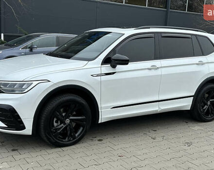 Білий Фольксваген Тігуан, об'ємом двигуна 1.98 л та пробігом 43 тис. км за 27800 $, фото 1 на Automoto.ua