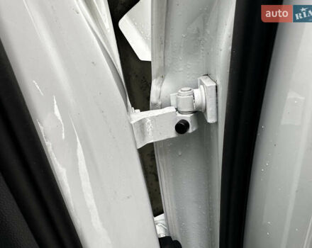 Белый Фольксваген Тигуан, объемом двигателя 1.98 л и пробегом 12 тыс. км за 39000 $, фото 34 на Automoto.ua