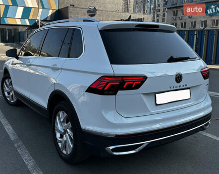 Белый Фольксваген Тигуан, объемом двигателя 1.98 л и пробегом 12 тыс. км за 39000 $, фото 3 на Automoto.ua