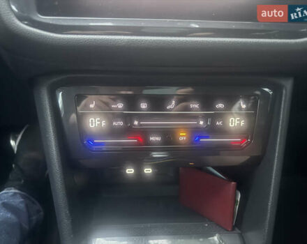 Белый Фольксваген Тигуан, объемом двигателя 1.98 л и пробегом 34 тыс. км за 35300 $, фото 8 на Automoto.ua