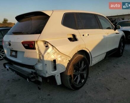 Белый Фольксваген Тигуан, объемом двигателя 2 л и пробегом 31 тыс. км за 7000 $, фото 2 на Automoto.ua