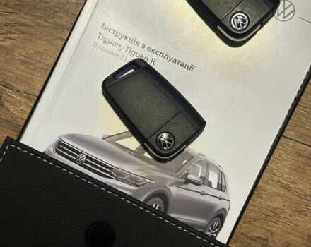 Белый Фольксваген Тигуан, объемом двигателя 1.98 л и пробегом 12 тыс. км за 39000 $, фото 28 на Automoto.ua