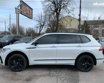 Белый Фольксваген Тигуан, объемом двигателя 2 л и пробегом 45 тыс. км за 28290 $, фото 7 на Automoto.ua