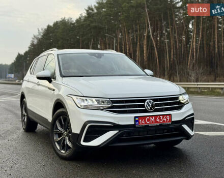 Белый Фольксваген Тигуан, объемом двигателя 1.98 л и пробегом 48 тыс. км за 26999 $, фото 8 на Automoto.ua