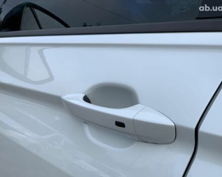 Белый Фольксваген Тигуан, объемом двигателя 2 л и пробегом 45 тыс. км за 28290 $, фото 13 на Automoto.ua