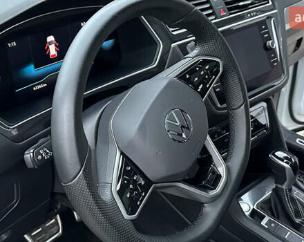 Білий Фольксваген Тігуан, об'ємом двигуна 1.98 л та пробігом 43 тис. км за 27800 $, фото 17 на Automoto.ua