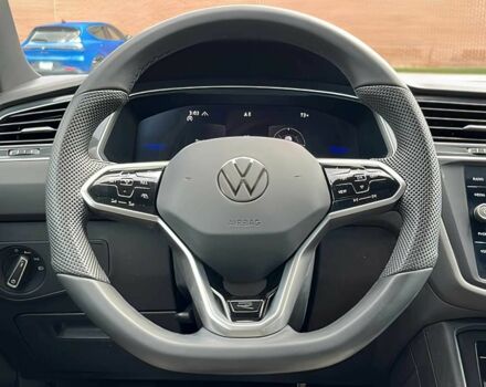 Белый Фольксваген Тигуан, объемом двигателя 2 л и пробегом 12 тыс. км за 14500 $, фото 7 на Automoto.ua