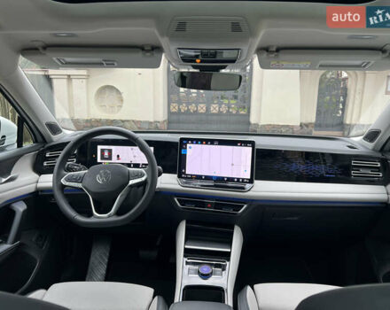 Білий Фольксваген Тігуан, об'ємом двигуна 2 л та пробігом 22 тис. км за 47900 $, фото 129 на Automoto.ua