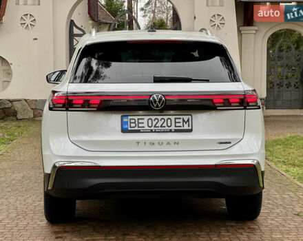 Білий Фольксваген Тігуан, об'ємом двигуна 2 л та пробігом 22 тис. км за 47900 $, фото 33 на Automoto.ua