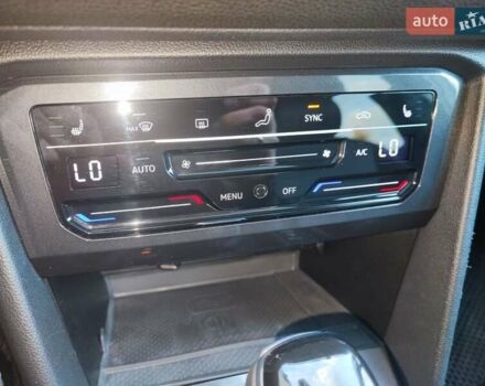 Белый Фольксваген Тигуан, объемом двигателя 1.98 л и пробегом 10 тыс. км за 28500 $, фото 30 на Automoto.ua