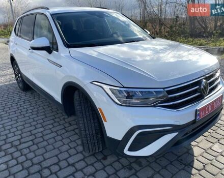 Белый Фольксваген Тигуан, объемом двигателя 2 л и пробегом 5 тыс. км за 24300 $, фото 8 на Automoto.ua