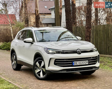 Білий Фольксваген Тігуан, об'ємом двигуна 2 л та пробігом 22 тис. км за 47900 $, фото 7 на Automoto.ua