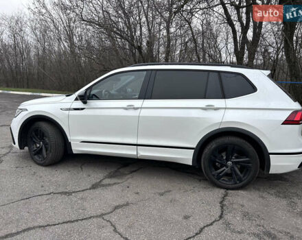 Белый Фольксваген Тигуан, объемом двигателя 1.98 л и пробегом 28 тыс. км за 28500 $, фото 11 на Automoto.ua