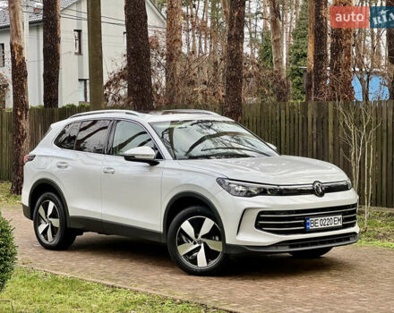 Білий Фольксваген Тігуан, об'ємом двигуна 2 л та пробігом 22 тис. км за 47900 $, фото 1 на Automoto.ua