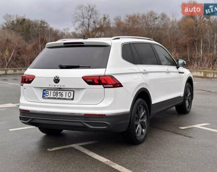 Білий Фольксваген Тігуан, об'ємом двигуна 1.98 л та пробігом 10 тис. км за 27000 $, фото 17 на Automoto.ua