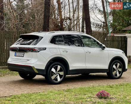 Білий Фольксваген Тігуан, об'ємом двигуна 2 л та пробігом 22 тис. км за 47900 $, фото 6 на Automoto.ua