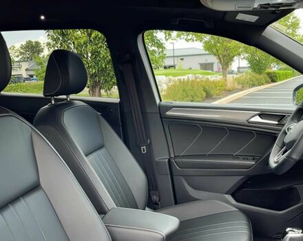 Белый Фольксваген Тигуан, объемом двигателя 2 л и пробегом 12 тыс. км за 14500 $, фото 10 на Automoto.ua