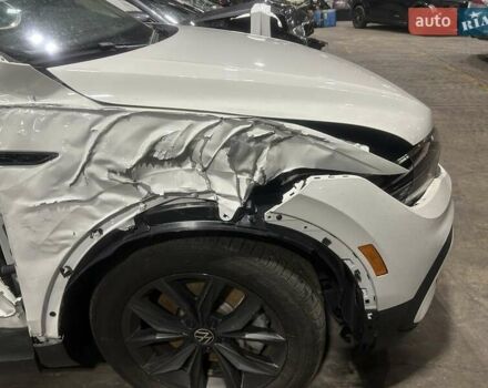 Белый Фольксваген Тигуан, объемом двигателя 1.98 л и пробегом 38 тыс. км за 22999 $, фото 3 на Automoto.ua