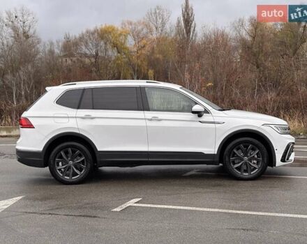 Білий Фольксваген Тігуан, об'ємом двигуна 1.98 л та пробігом 10 тис. км за 27000 $, фото 12 на Automoto.ua