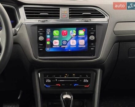 Білий Фольксваген Тігуан, об'ємом двигуна 1.98 л та пробігом 10 тис. км за 27000 $, фото 27 на Automoto.ua