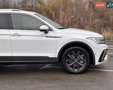 Білий Фольксваген Тігуан, об'ємом двигуна 1.98 л та пробігом 10 тис. км за 27000 $, фото 11 на Automoto.ua