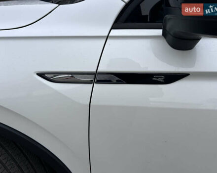 Белый Фольксваген Тигуан, объемом двигателя 1.98 л и пробегом 28 тыс. км за 28500 $, фото 13 на Automoto.ua