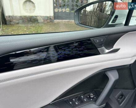 Білий Фольксваген Тігуан, об'ємом двигуна 2 л та пробігом 22 тис. км за 47900 $, фото 59 на Automoto.ua