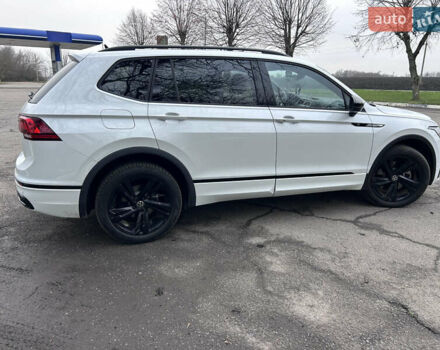 Белый Фольксваген Тигуан, объемом двигателя 1.98 л и пробегом 28 тыс. км за 28500 $, фото 5 на Automoto.ua