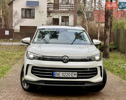Білий Фольксваген Тігуан, об'ємом двигуна 2 л та пробігом 22 тис. км за 47900 $, фото 8 на Automoto.ua