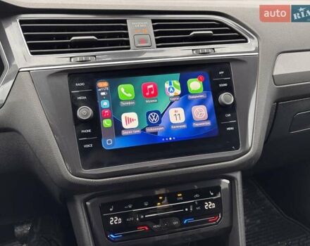 Білий Фольксваген Тігуан, об'ємом двигуна 1.98 л та пробігом 10 тис. км за 27000 $, фото 28 на Automoto.ua